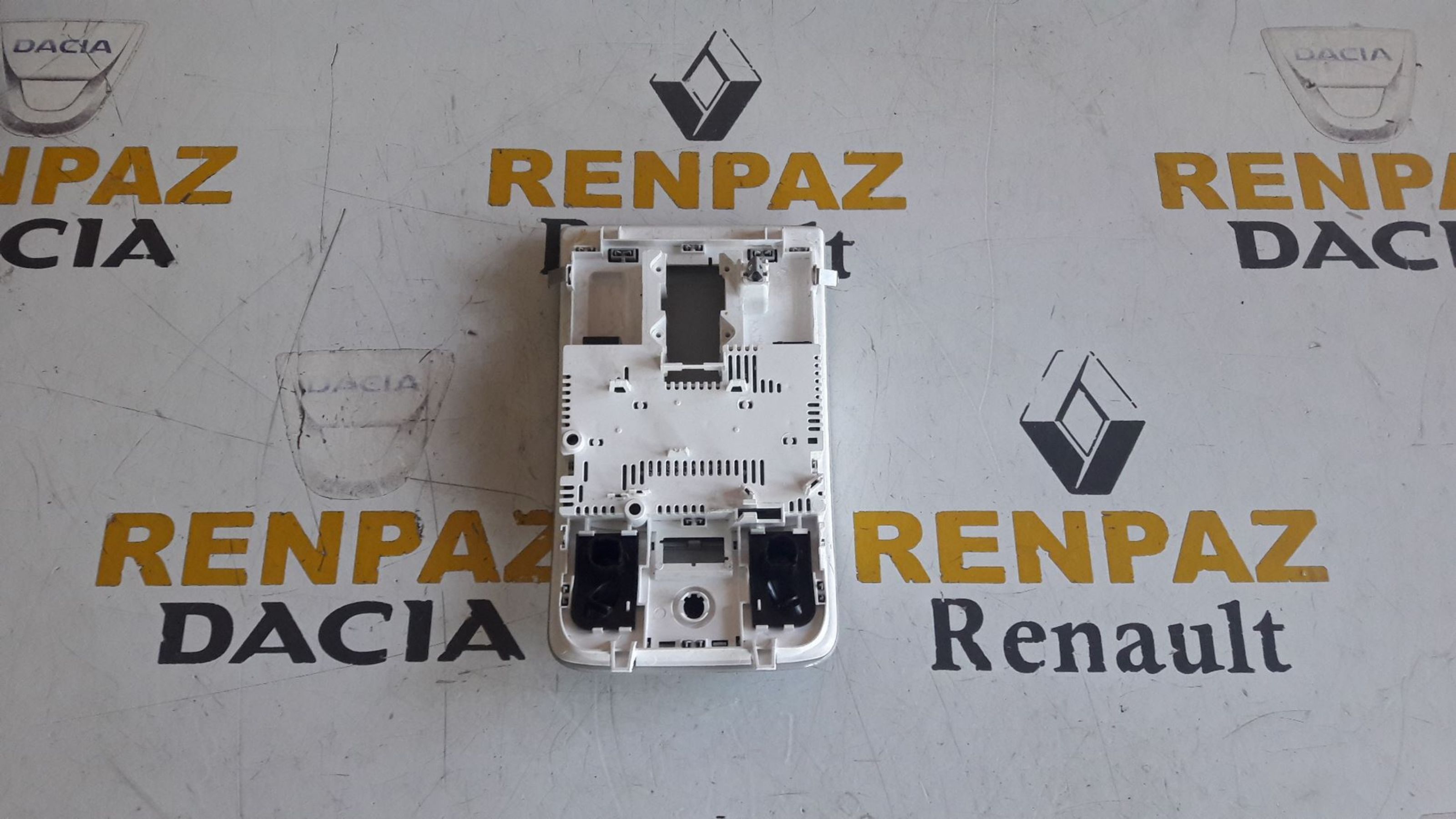 Renpaz Renault Yedek Parca AUDİ A1 A3 Q3 ÖN TAVAN LAMBASI BEJ 8X0947135AG