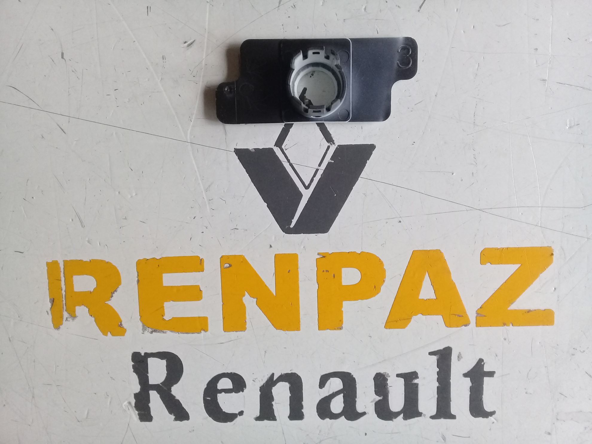 Renpaz Renault Yedek Parca Cl O Hb Arka Tampon Sol Orta Park Sens R