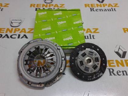 RENAULT CLİO III 1.2 DEBRİYAJ SETİ 302052617R - 7701478122 - 7701476816 - 826554