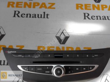 RENAULT LAGUNA III RADYO / CD ÇALAR ORJINAL 281150017R