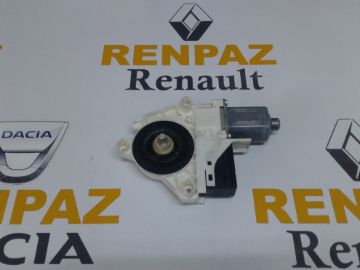 RENAULT LAGUNA 3 SAĞ ARKA CAM KRİKO MOTORU 827300001R