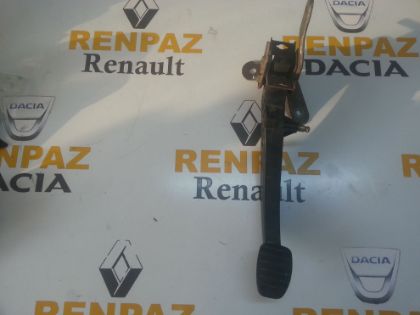 RENAULT MEGANE 2 DEBRİYAJ PEDALI 8200221296