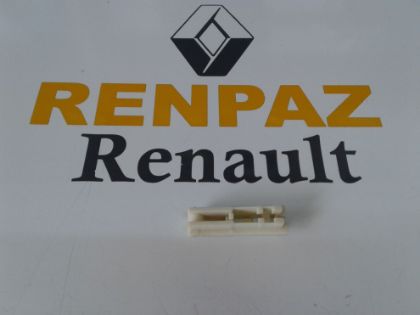 RENAULT LAGUNA 1 DEBRİYAJ PEDAL TESPİT PARÇASI 7700423806