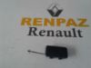 RENAULT CLİO 2 ARKA TAMPON ÇEKİ KAPAĞI 8200446003