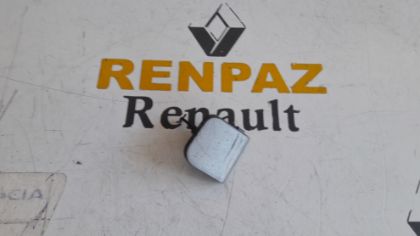 RENAULT MEGANE 2 ÖN TAMPON ÇEKİ KAPAĞI 8200412399