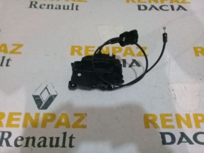 RENAULT SCENİC 3 SOL ÖN KAPI KİLİDİ 805030006R