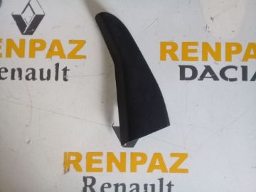 RENAULT CLİO 4 SAĞ ARKA KAPI ÜST ÇITASI 822749246R