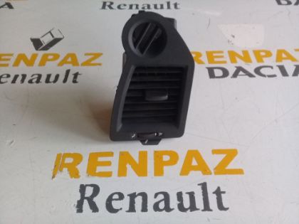 RENAULT MEGANE 2 SAĞ HAVALANDIRMA IZGARASI 7701055208 - 7701055207 - 7701062444