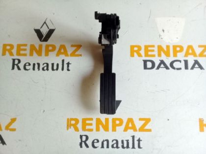 CLİO 4/CAPTUR/R87 GAZ PEDALI 180029347R	