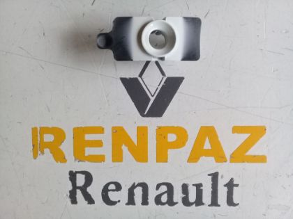 RENAULT SAĞ PARK SENSÖR YUVASI 284H67173R