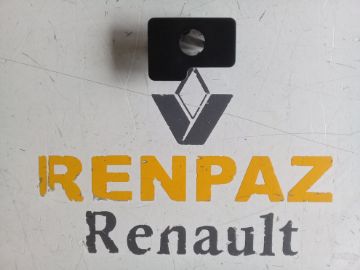 RENAULT SAĞ PARK SENSÖR YUVASI 284524949R