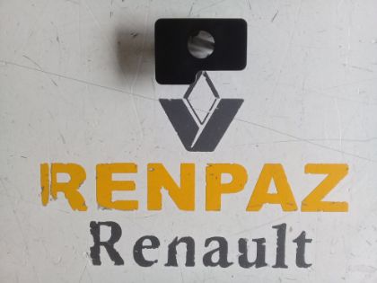 RENAULT SAĞ PARK SENSÖR YUVASI 284524949R