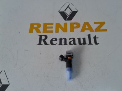 RENAULT/DACİA/LADA 1.6 16V ENJEKTÖR 6 DELİK 166008992R - 8201488601 - 249001714